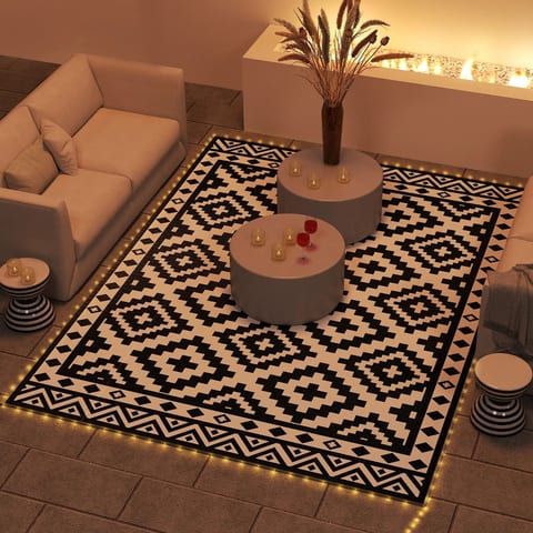 Outdoor 12FT X 9FT Reversible Black and White Straw Rug Waterproof PP Material