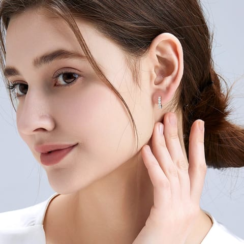 1ct 0.6ct VVS Moissanite Diamond Huggie Ear Cuffs Hypoallergenic 925 Sterling