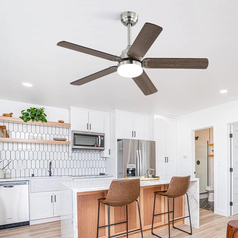 USA 42 Inch 5 Blade Ceiling Fan Modern Design High-end Ceiling Fan With Light