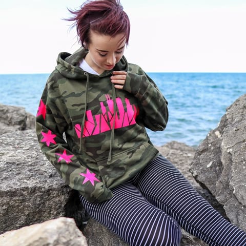 TD Premium Neon Chicago Skyline Camo Sweatshirt XL Zipper-Up Style with 3D