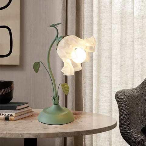 European Style Romantic Flower Table Lamp LED Warm Elegant Nightstand Light for