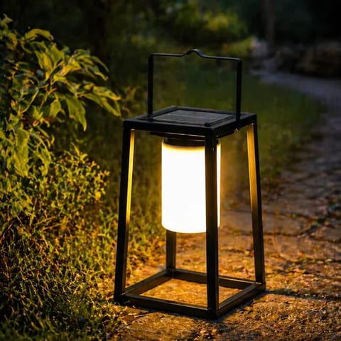 Outdoor Solar Lantern Waterproof Hanging Lantern Light Portable Brightness LED