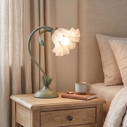 USA Warehouse Vintage French Lily Flower Table Lamp Romantic Sage Green Bedside
