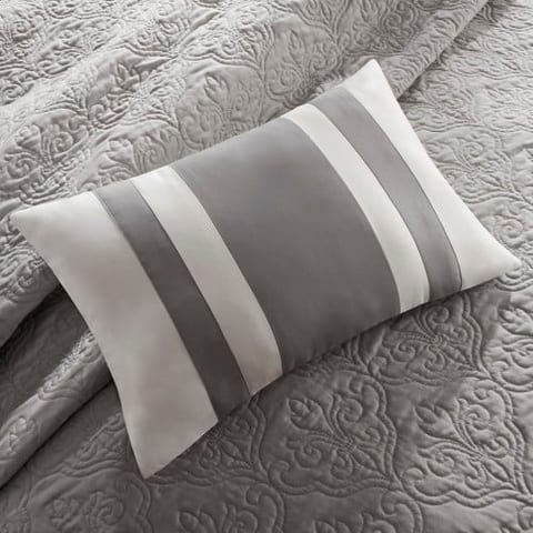 7 Piece Quilt Set With Euro Shams And Throw Pillows Beige FullQueen