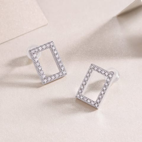 1In Full Swing - Fashionable And Affordable Jewelry With Moissanite S925