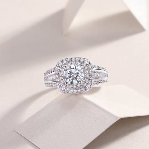1Starry Sky Crown - A Fashionable Jewelry Ring Set With 1-carat Moissan Diamond