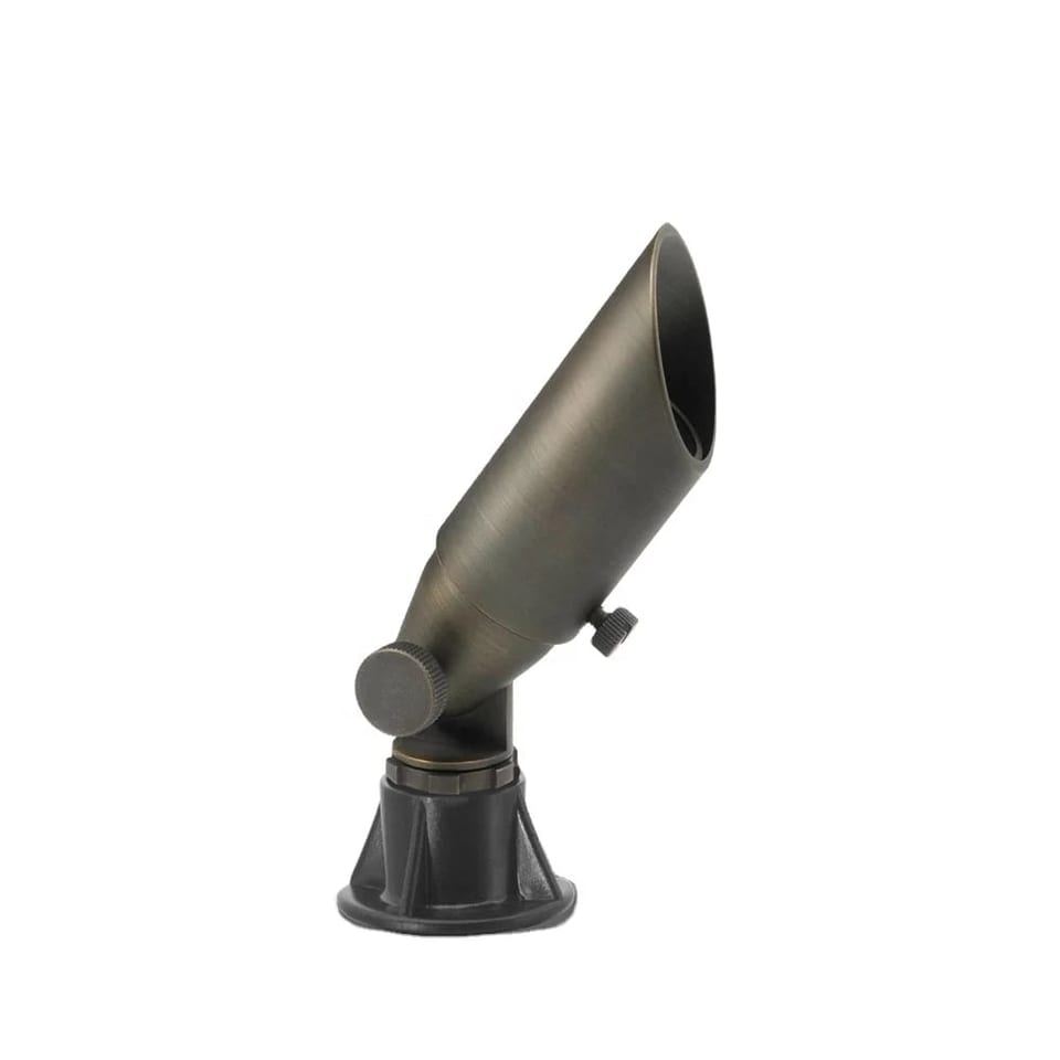 LT2104 Durable Solid Brass Antique Bronze Finish Waterproof MR8 Low Voltage, product photo