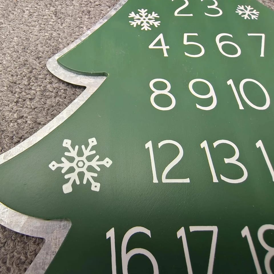 Christmas Tree Countdown With Magnets, Wood and Metal Advent Calender, product photo