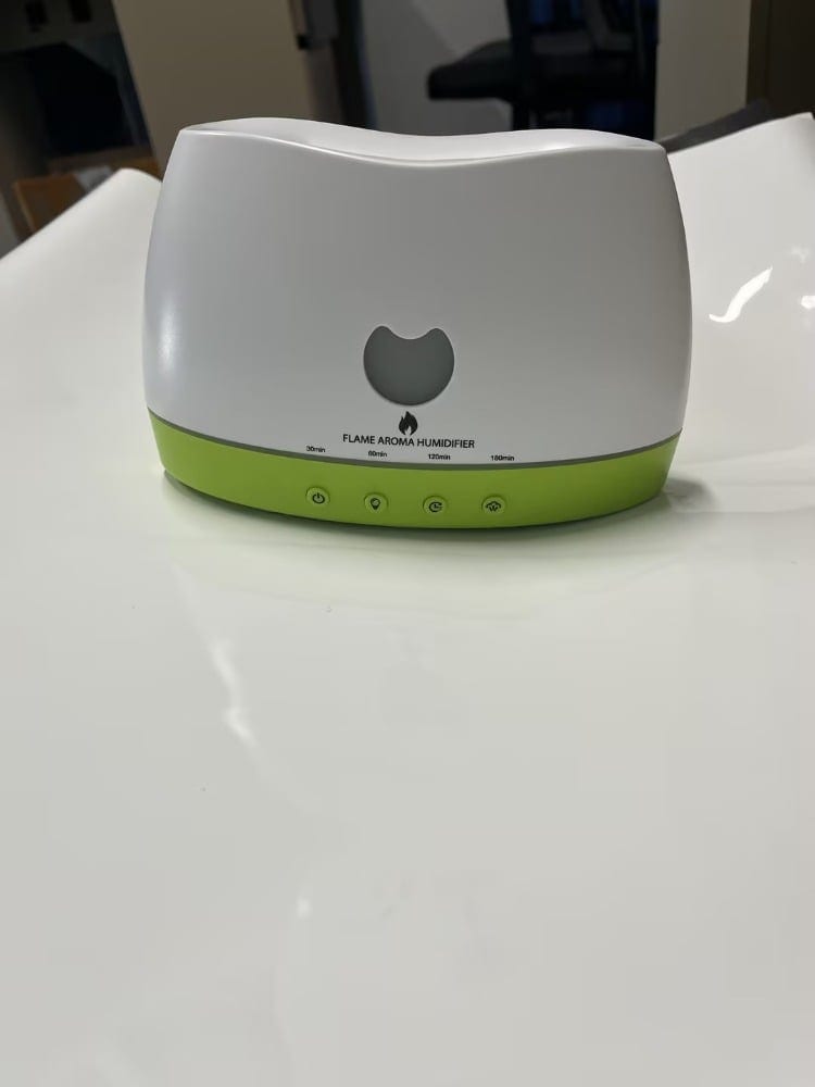 New Essential Oil Diffuser Flame Diffuser Baby Cold Mist Air Humidifier, product photo