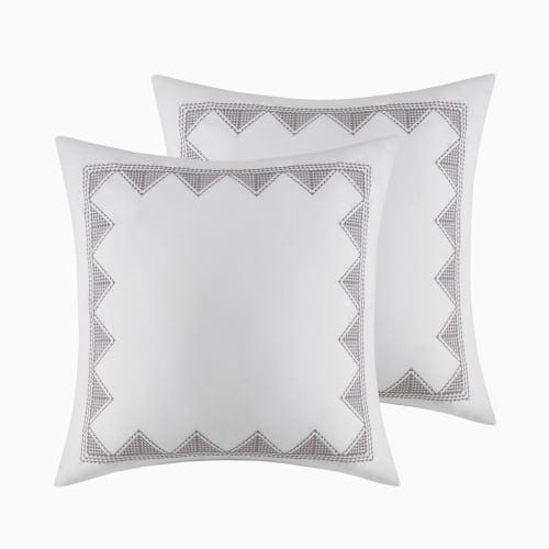 King Cal King Cotton Printed Duvet Cover Set With Chenille, product photo